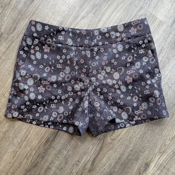 Loft Floral Print Shorts - Size 2 - Picture 1 of 14